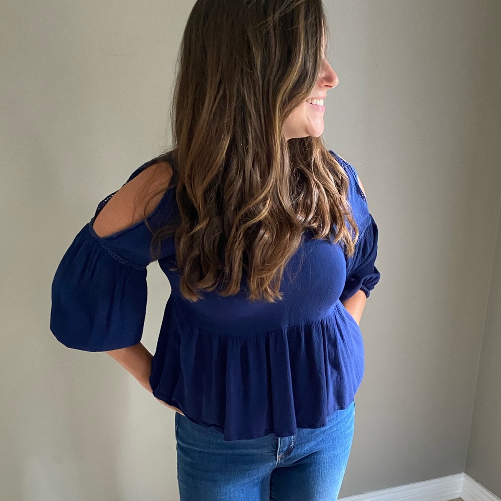 Navy O’Neill Medium Top, Arm Cutouts